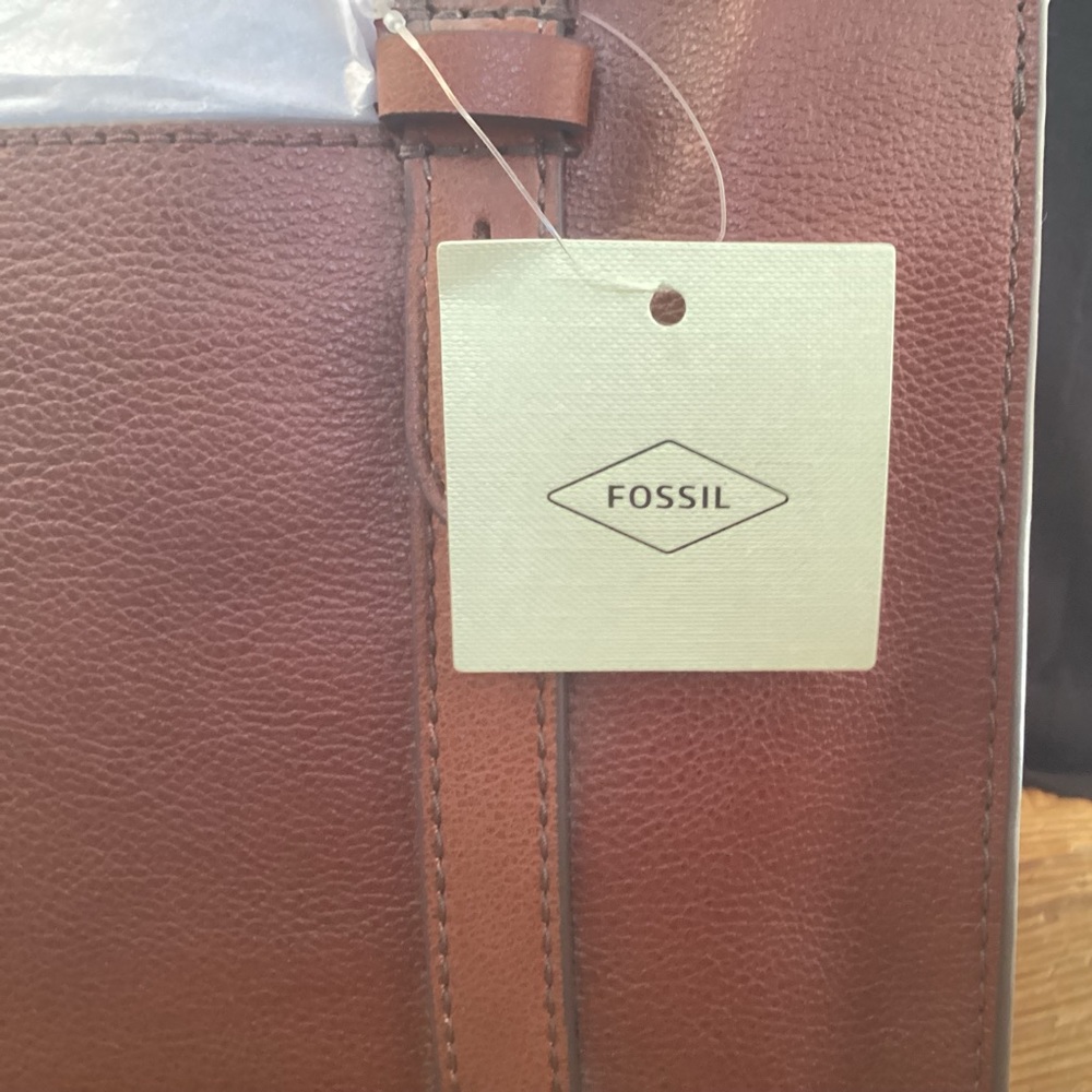Fossil handbag